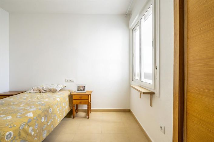 Image No.14-2 Bed Apartment for sale