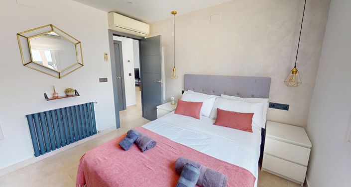 Image No.10-3 Bed Villa for sale