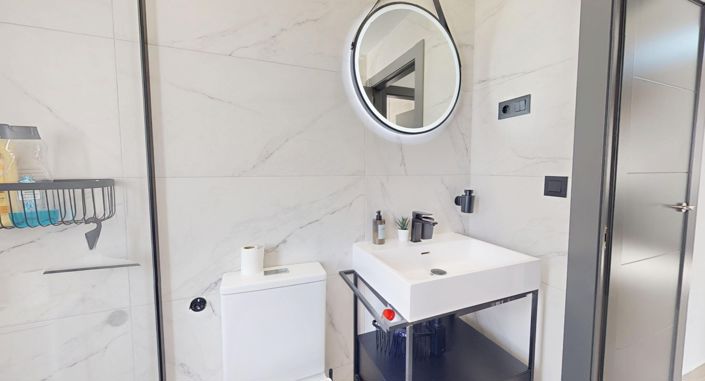 Image No.12-3 Bed Villa for sale