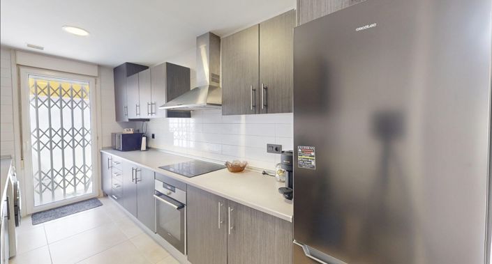 Image No.8-3 Bed Villa for sale