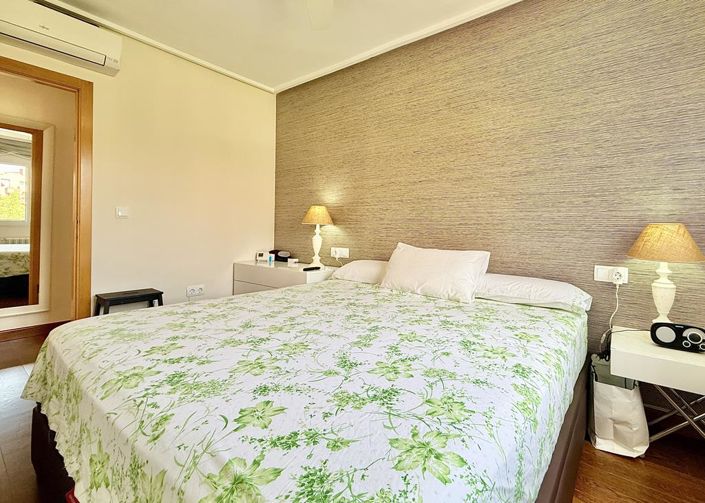 Image No.14-4 Bed Villa for sale