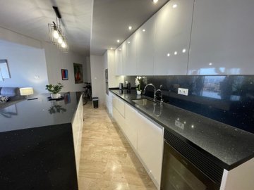 photo-2025-09-25-16-35-15-30