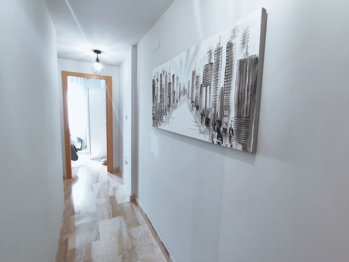 Image No.28-3 Bed Apartment for sale