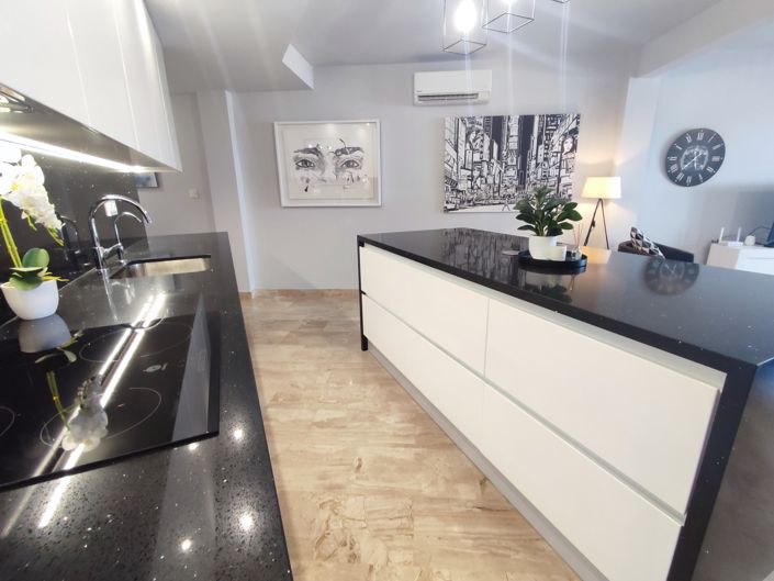 Image No.7-3 Bed Apartment for sale