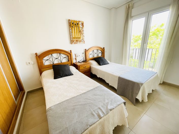 Image No.8-2 Bed Apartment for sale