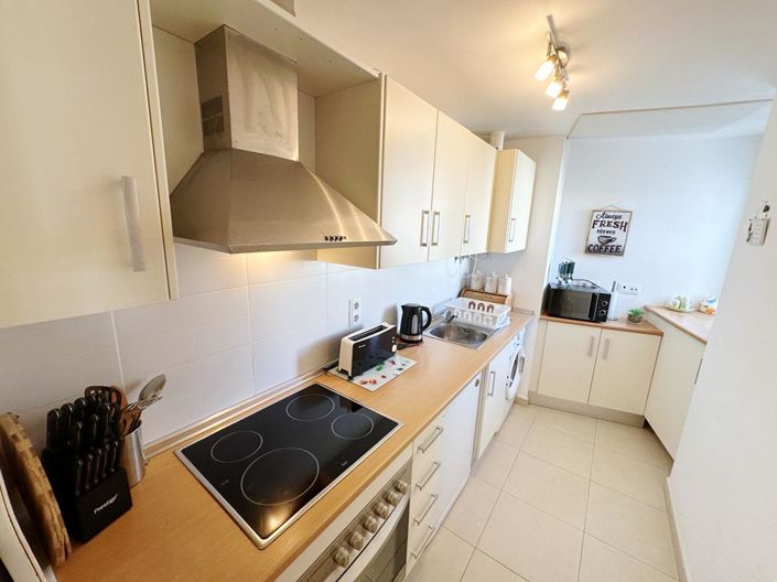 Image No.20-2 Bed Apartment for sale