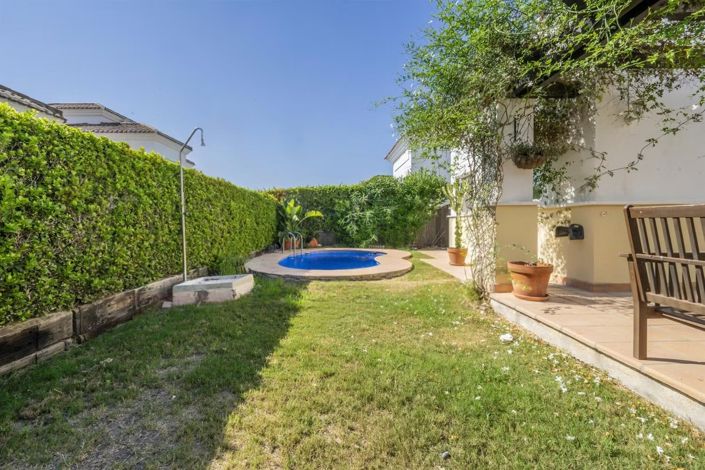 Image No.15-2 Bed Villa for sale