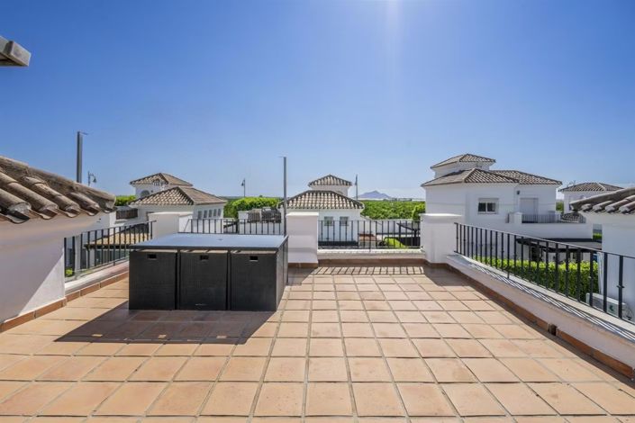 Image No.17-2 Bed Villa for sale