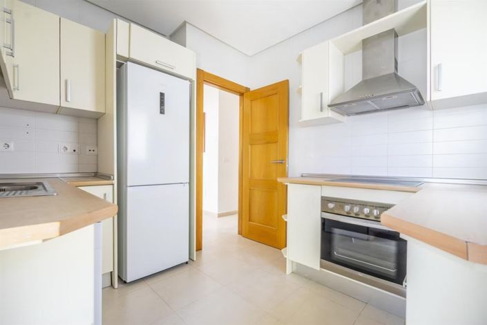 Image No.6-2 Bed Villa for sale