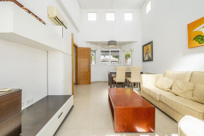 Image No.7-2 Bed Villa for sale