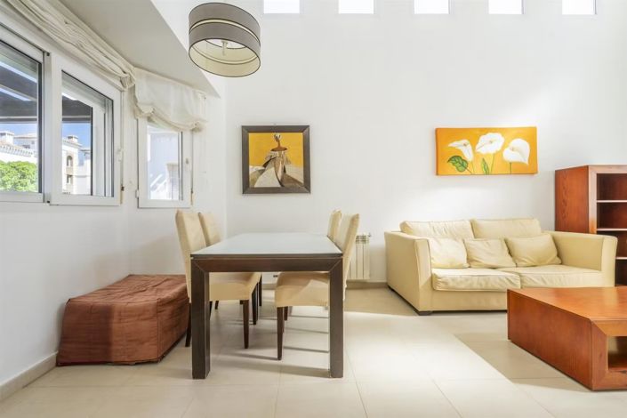 Image No.8-2 Bed Villa for sale