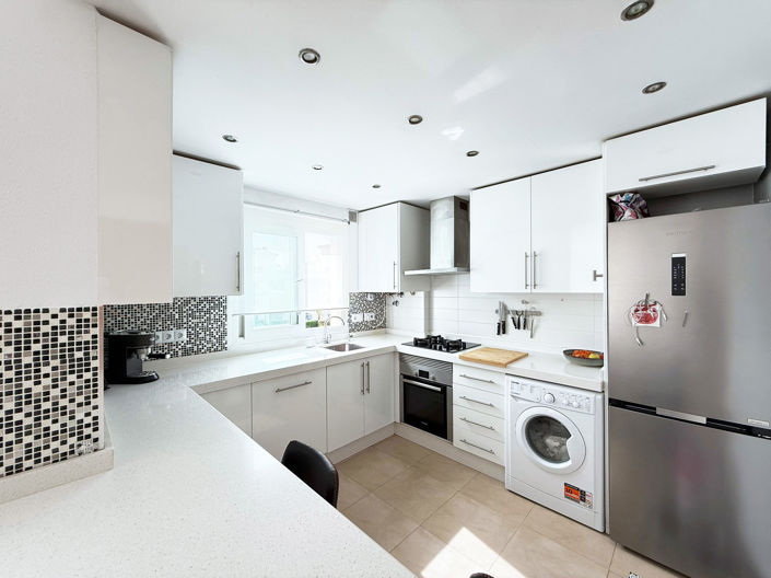 Image No.5-2 Bed Apartment for sale