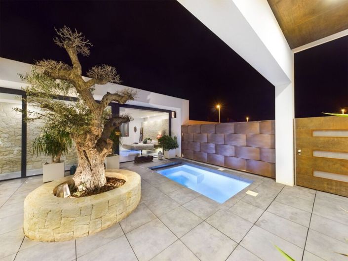 Image No.18-3 Bed Villa for sale