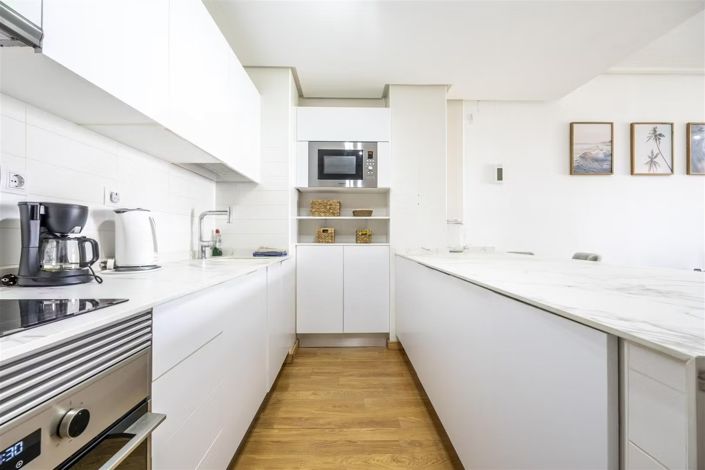 Image No.11-3 Bed Apartment for sale