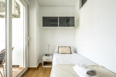 ol09m11f-0wkyyo3xouooq