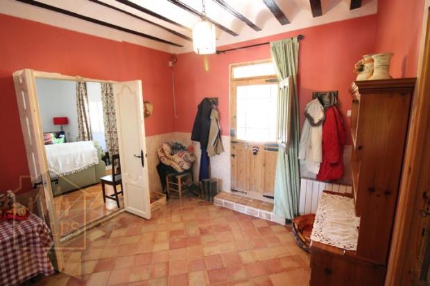 Image No.8-4 Bed Cortijo for sale