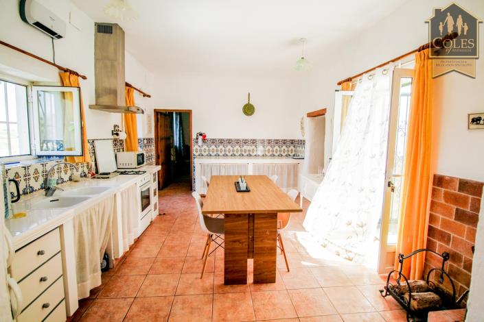 Image No.11-3 Bed Cortijo for sale