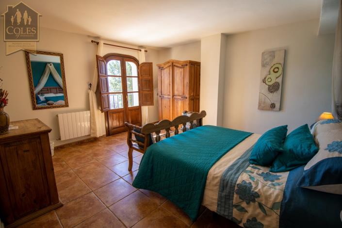 Image No.25-7 Bed Cortijo for sale