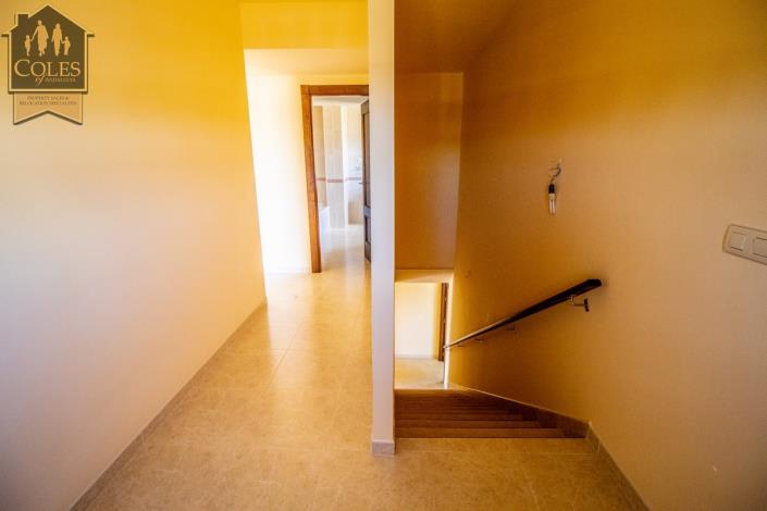 Image No.29-5 Bed Villa / Detached for sale