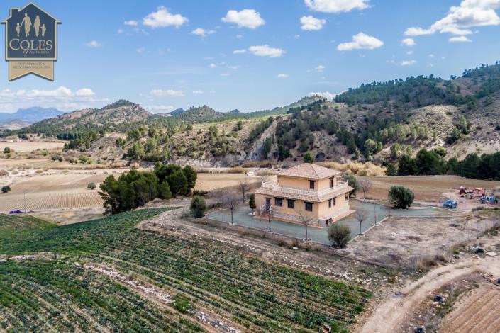 Image No.43-5 Bed Villa / Detached for sale