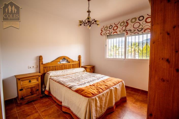 Image No.40-4 Bed Villa / Detached for sale