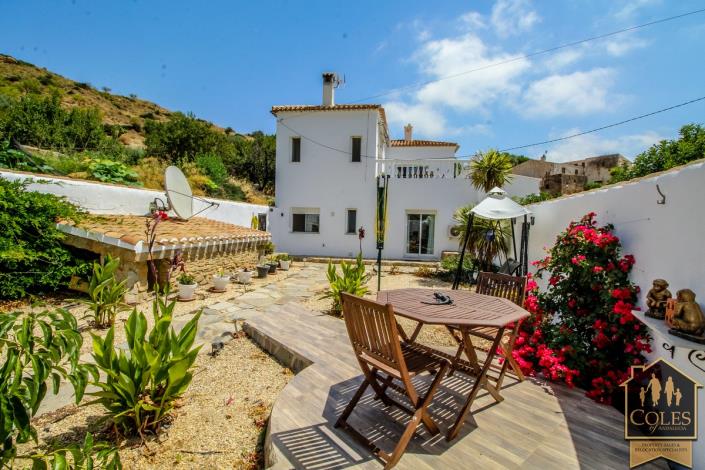 Image No.11-5 Bed Villa / Detached for sale