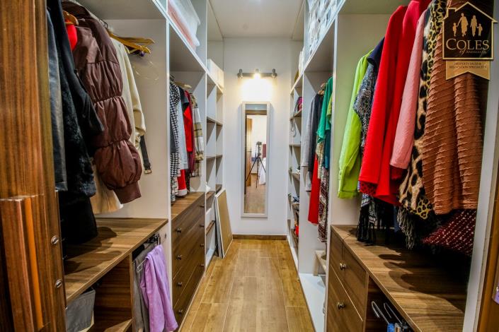 Image No.28-6 Bed Cortijo for sale