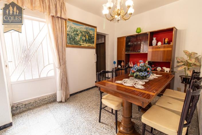 Image No.4-3 Bed Townhouse for sale