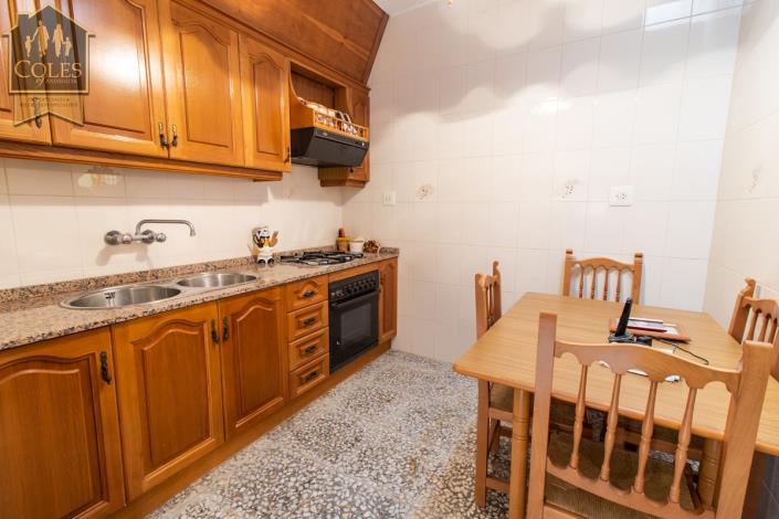 Image No.5-3 Bed Townhouse for sale