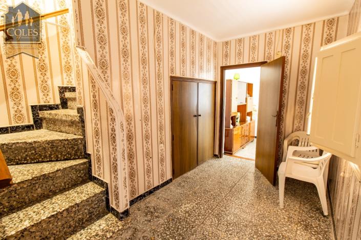 Image No.6-3 Bed Townhouse for sale