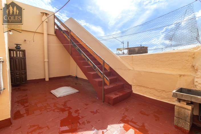 Image No.19-3 Bed Townhouse for sale