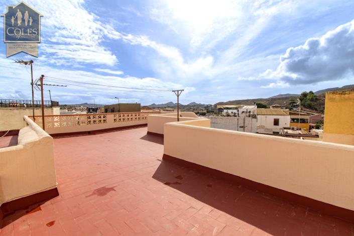 Image No.20-3 Bed Townhouse for sale