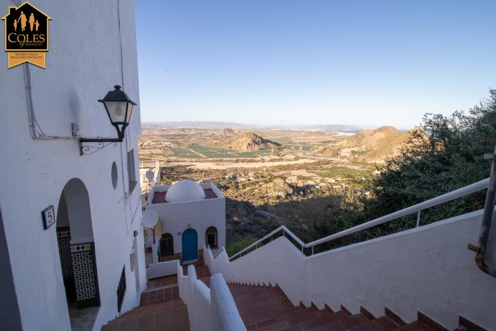 Image No.3-3 Bed Apartment for sale