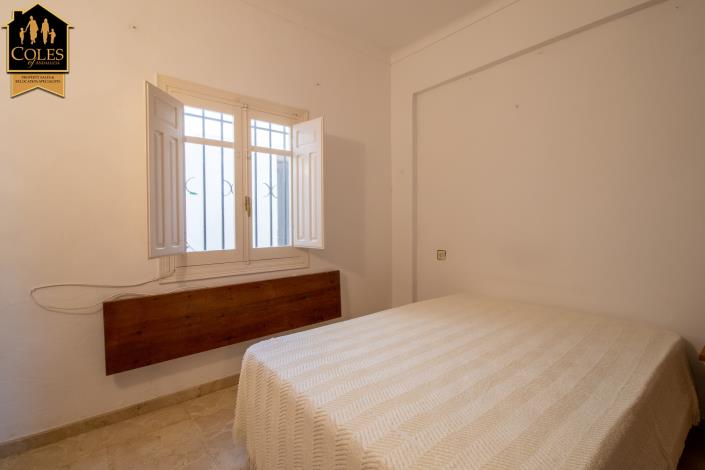 Image No.14-3 Bed Apartment for sale