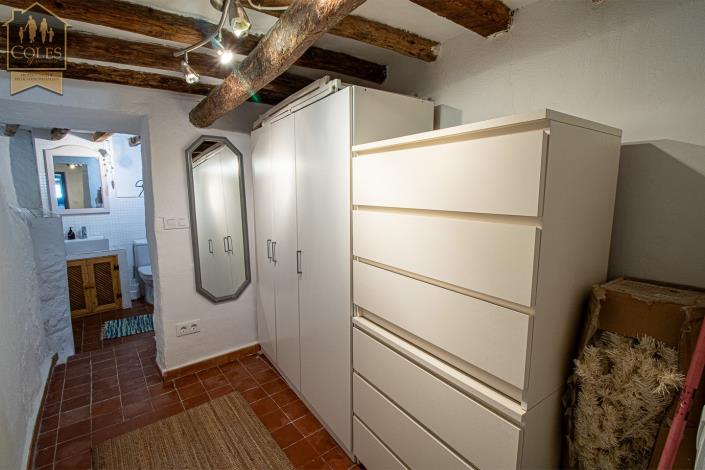 Image No.28-2 Bed Townhouse for sale