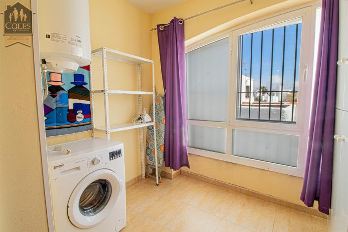 Image No.21-3 Bed Apartment for sale