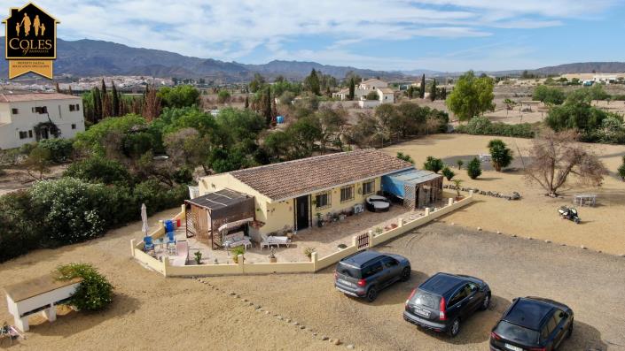 Image No.50-7 Bed Villa / Detached for sale