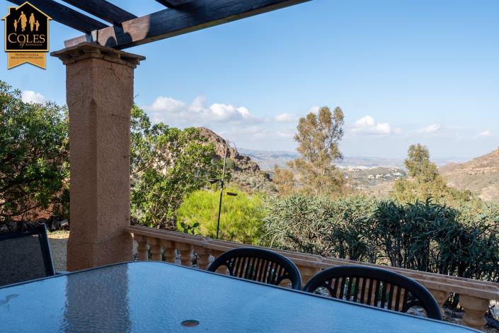 Image No.12-3 Bed Villa / Detached for sale