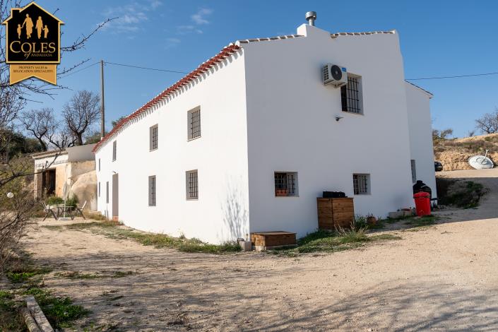 Image No.37-7 Bed Cortijo for sale