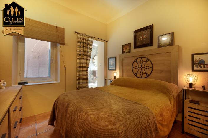 Image No.17-3 Bed Villa for sale