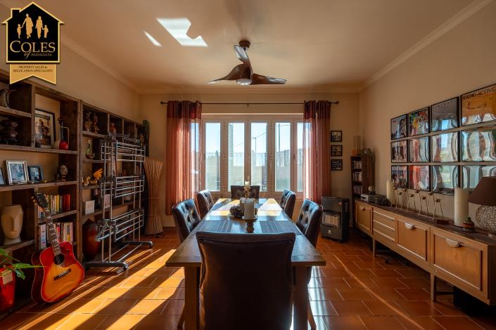 Image No.23-3 Bed Villa for sale