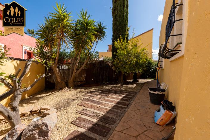 Image No.11-3 Bed Villa / Detached for sale