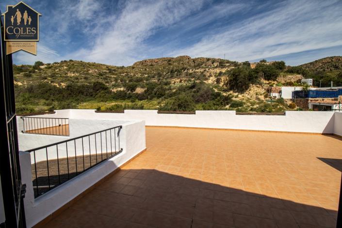 Image No.29-4 Bed Villa / Detached for sale