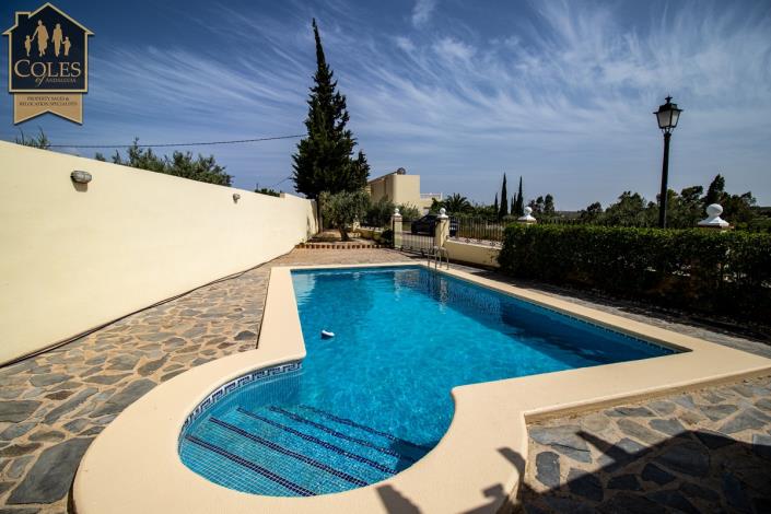 Image No.5-3 Bed Villa / Detached for sale