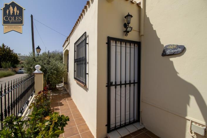 Image No.10-3 Bed Villa / Detached for sale