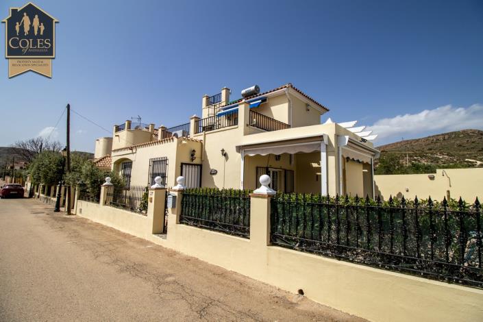 Image No.13-3 Bed Villa / Detached for sale
