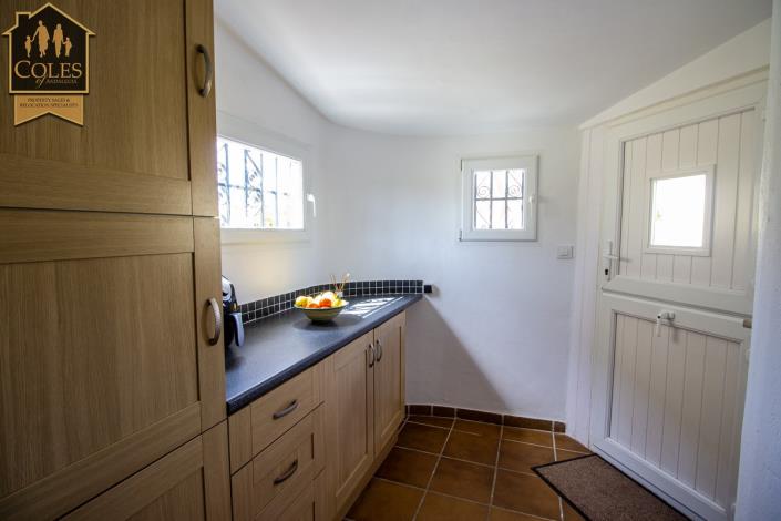 Image No.29-3 Bed Villa / Detached for sale