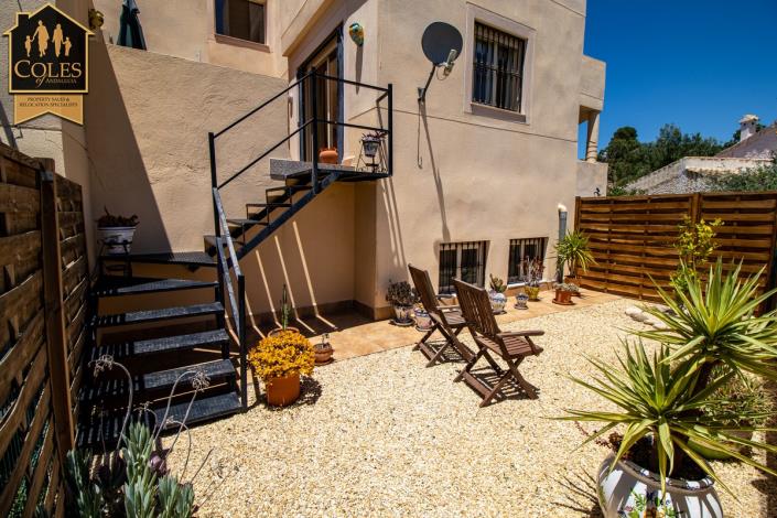 Image No.30-3 Bed Townhouse for sale