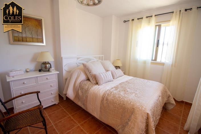 Image No.40-3 Bed Townhouse for sale