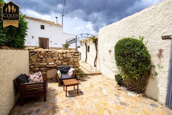 Image No.11-8 Bed Cortijo for sale